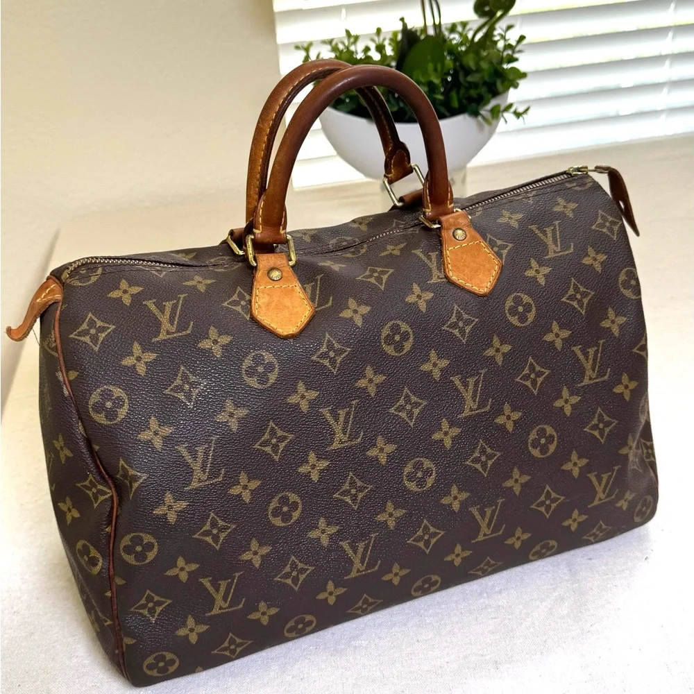 Authentic Louis Vuitton Speedy 35 Vintage Brown and Orange Satchel - Picture 4 of 13